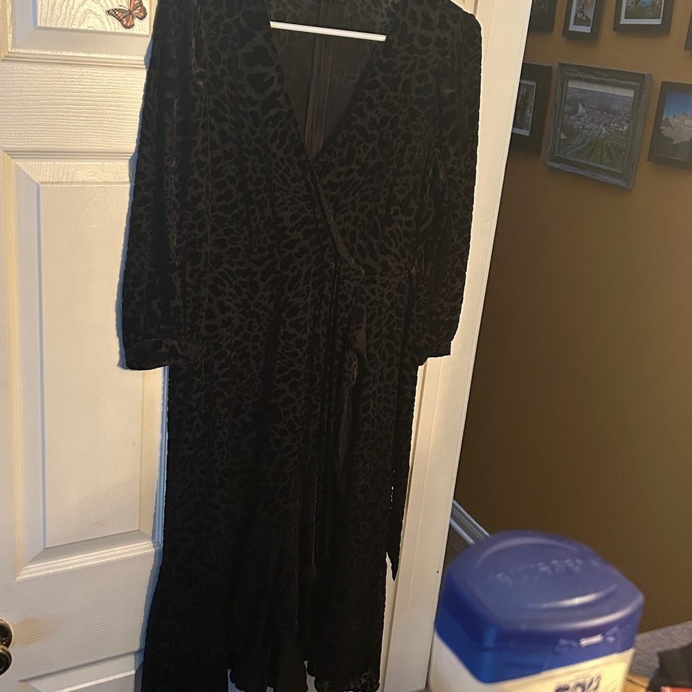 Calvin Klein Black velvet Leopard Print Dress
